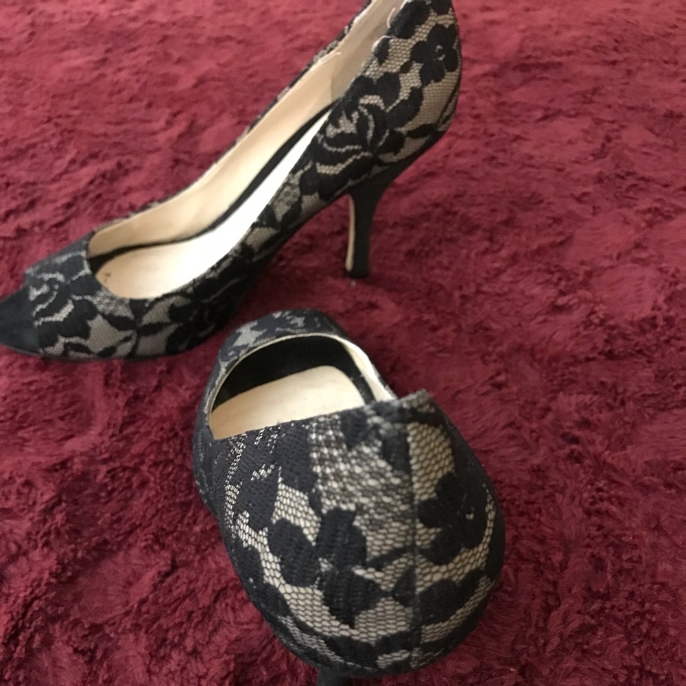 💞NINE West💞